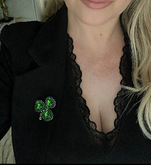 Shamrock brooch- Clochán Liath